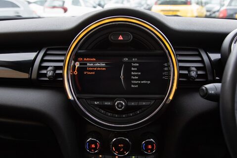 Mini Hatch COOPER SEVEN 29