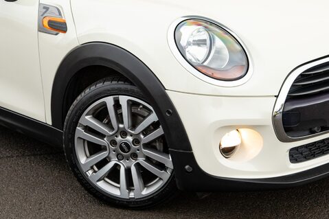 Mini Hatch COOPER SEVEN 12