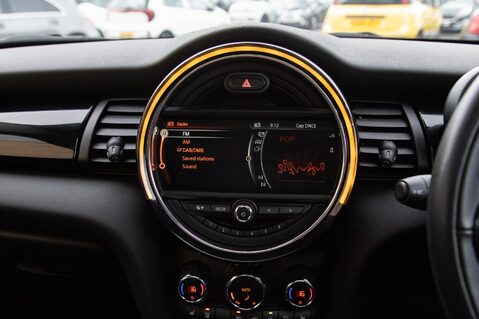 Mini Hatch COOPER SEVEN 30