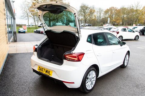 SEAT Ibiza SE DESIGN 33