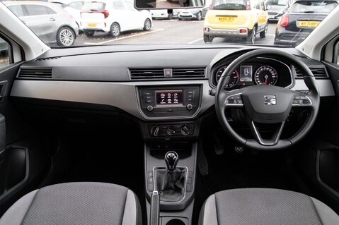 SEAT Ibiza SE DESIGN 3