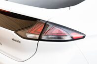 Hyundai IONIQ PREMIUM SE 9