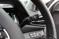 Hyundai IONIQ PREMIUM SE 18