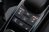 Hyundai IONIQ PREMIUM SE 33