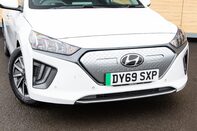 Hyundai IONIQ PREMIUM SE 10
