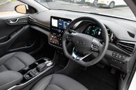 Hyundai IONIQ PREMIUM SE 4