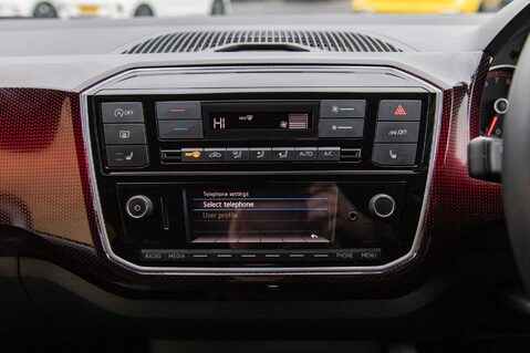 Volkswagen Up GTI 24