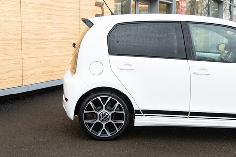 Volkswagen Up GTI 7