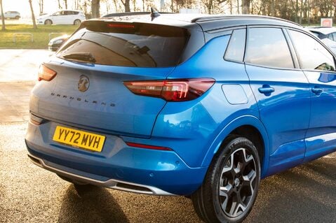 Vauxhall Grandland ULTIMATE 8