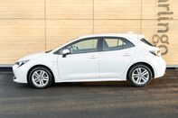 Toyota Corolla ICON 13