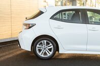 Toyota Corolla ICON 7