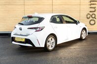 Toyota Corolla ICON 2