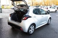 Toyota Yaris ICON FHEV 32