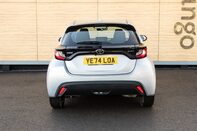 Toyota Yaris ICON FHEV 6