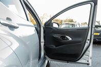 Toyota Yaris ICON FHEV 14