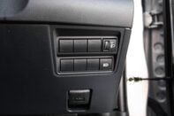 Toyota Yaris ICON FHEV 16