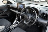 Toyota Yaris ICON FHEV 4