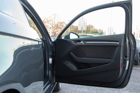 Audi A3 TFSI SPORT 14