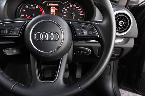 Audi A3 TFSI SPORT 20