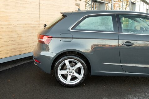 Audi A3 TFSI SPORT 7