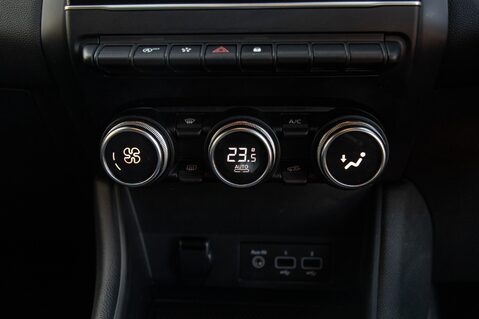 Renault Captur S EDITION TCE EDC 33