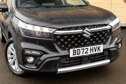 Suzuki SX4 S-Cross MOTION BOOSTERJET MHEV 10