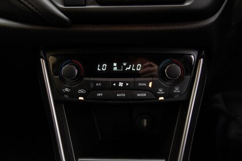 Suzuki SX4 S-Cross MOTION BOOSTERJET MHEV 32