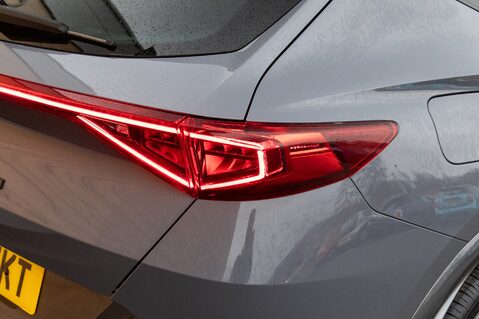 Cupra Formentor V2 DSG 9