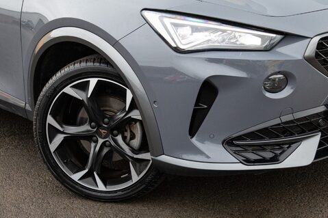 Cupra Formentor V2 DSG 11
