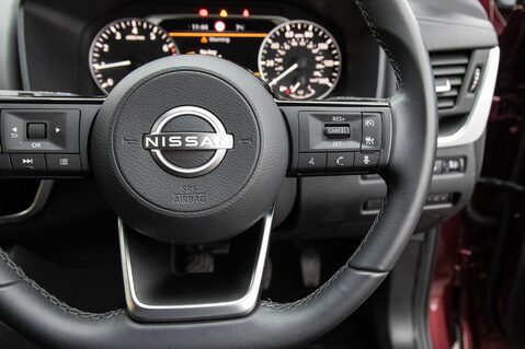 Nissan Qashqai DIG-T ACENTA PREMIUM MHEV 20