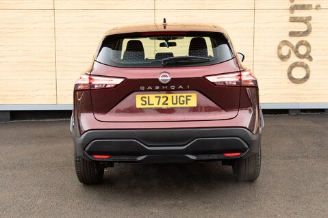 Nissan Qashqai DIG-T ACENTA PREMIUM MHEV 6