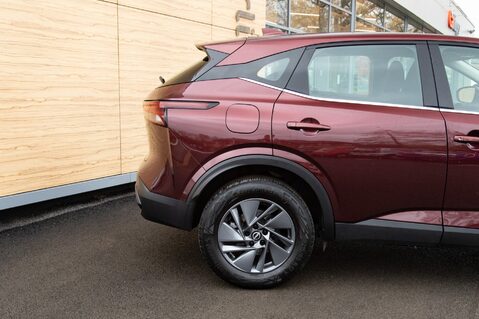 Nissan Qashqai DIG-T ACENTA PREMIUM MHEV 7
