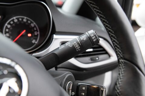 Vauxhall Corsa SE ECOFLEX 18