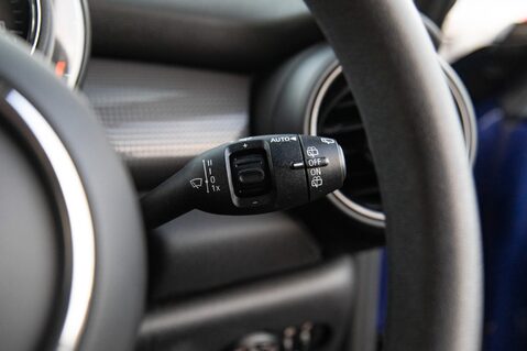 Mini Hatch COOPER CLASSIC 18