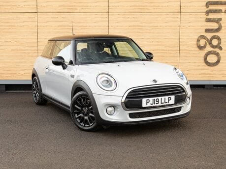 Mini Hatch COOPER