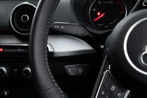 Audi Q2 TDI S LINE 17