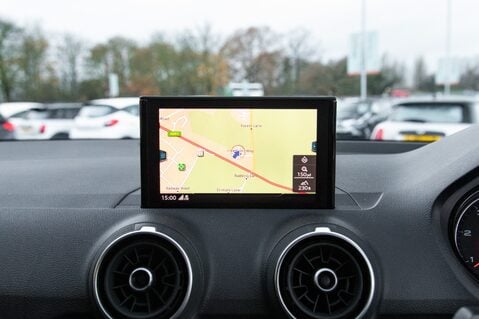 Audi Q2 TDI S LINE 22