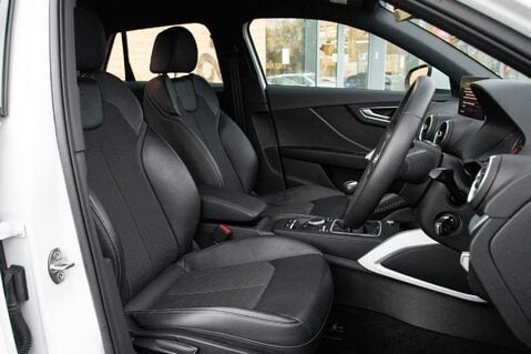 Audi Q2 TDI S LINE 33