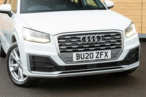 Audi Q2 TDI S LINE 10