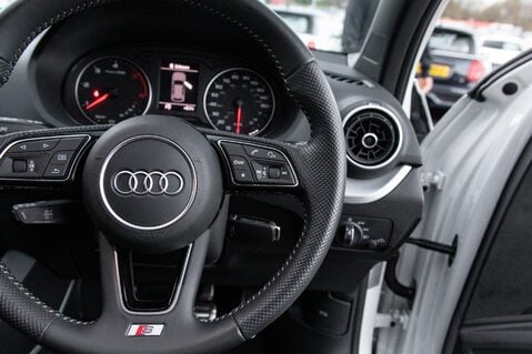 Audi Q2 TDI S LINE 20