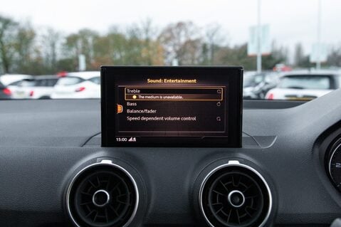 Audi Q2 TDI S LINE 28