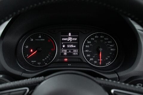 Audi Q2 TDI S LINE 15