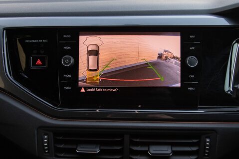 Volkswagen Polo R-LINE TSI 28