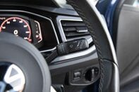 Volkswagen Polo R-LINE TSI 18