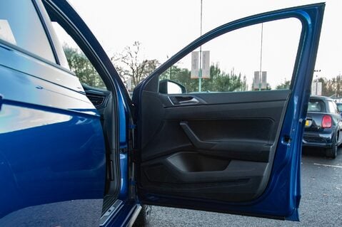 Volkswagen Polo R-LINE TSI 14