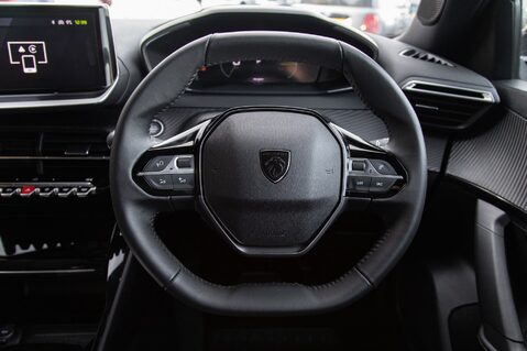 Peugeot 2008 ALLURE 21