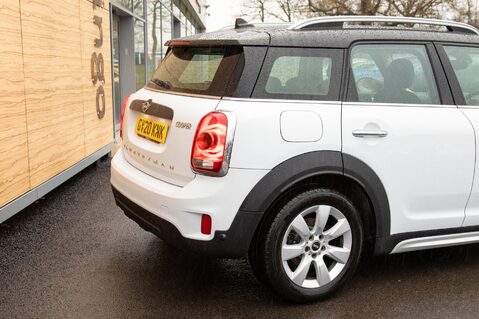 Mini Countryman COOPER CLASSIC 8