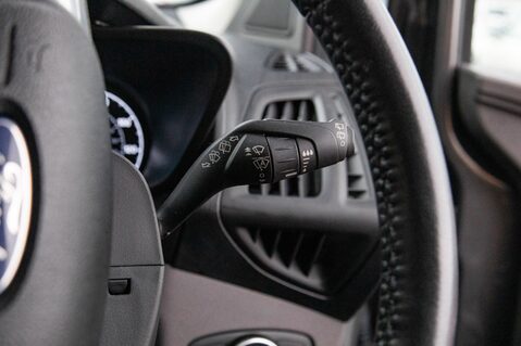 Ford Grand Tourneo Connect TITANIUM TDCI 18