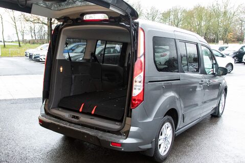 Ford Grand Tourneo Connect TITANIUM TDCI 38