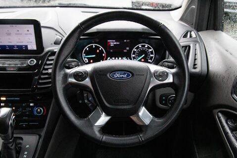 Ford Grand Tourneo Connect TITANIUM TDCI 21